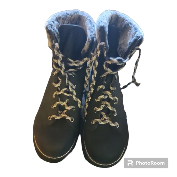 Time & Tru Black fur boots size 12 W - Picture 10 of 10